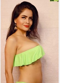 Indian Actress Soniya - escort in Dubai Photo 6 of 8