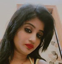 Indian/ Russian/ Couples in Gurgaon - puta in Gurgaon Photo 1 of 3