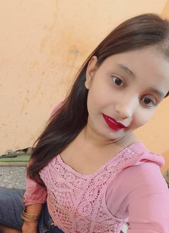 Indian/ Russian/ Couples in Gurgaon - escort in Gurgaon Photo 6 of 6