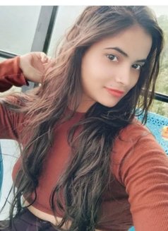 Hot Indian and Russian Gurgaon - puta in Gurgaon Photo 2 of 5