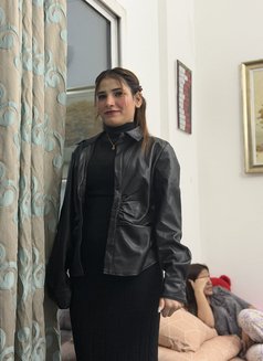 Indian Shanya gfe Anal 100% Real Profile - puta in Dubai Photo 2 of 2