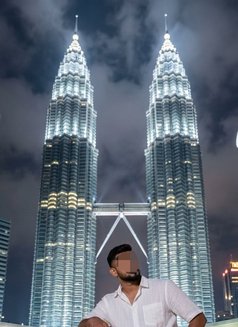 Indianajordy - Male escort in Mumbai Photo 1 of 4