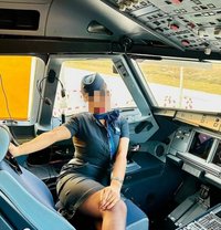 INDIGO AIRHOSTESS HERE.INDEPEN.REAL MEET - puta in Bangalore Photo 4 of 19