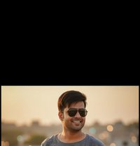 professional Massage Therapists - Acompañantes masculino in Mumbai