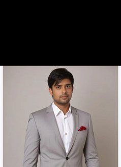 Indipendent Hygiene Massage Therapists - Acompañantes masculino in Mumbai Photo 2 of 2