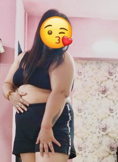 Indipendent 🥀Sona🫶 Realmeet & Cam - puta in New Delhi Photo 2 of 4