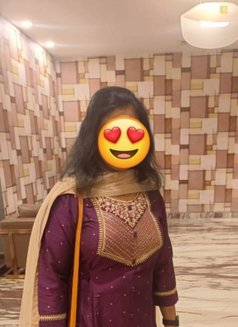 Indipendent Tamil Direct Payment - escort in Coimbatore Photo 2 of 5
