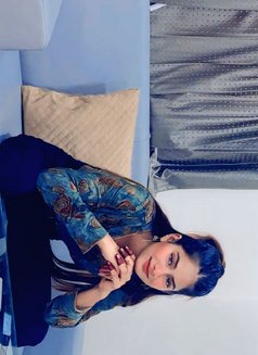 Verified Russian $ Indian Escort gurgaon - puta in Gurgaon Photo 2 of 7