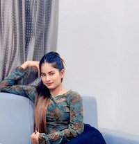 Verified Russian $ Indian Escort gurgaon - puta in Gurgaon Photo 3 of 7