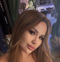 Indira - escort in Dubai Photo 1 of 9