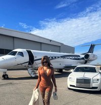 Indiva - Transsexual escort in Dubai