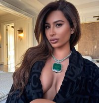 Indiva - Transsexual escort in Dubai