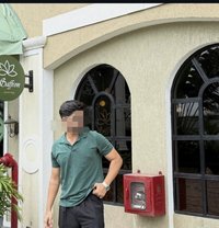 Individual BOY for Female and Couples - Male escort in Noida