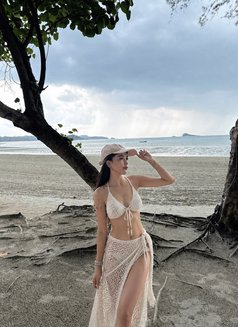 Indonesian Girl in Sg Outcall/incall - escort in Singapore Photo 2 of 5
