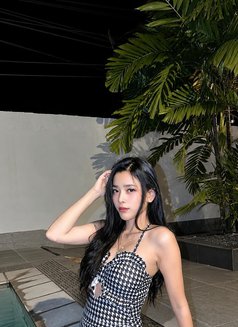 Indonesian Girl in Sg Outcall/incall - escort in Singapore Photo 3 of 5