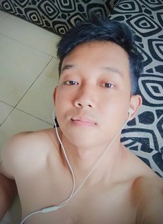 Indra - Acompañantes masculino in Jakarta Photo 10 of 12