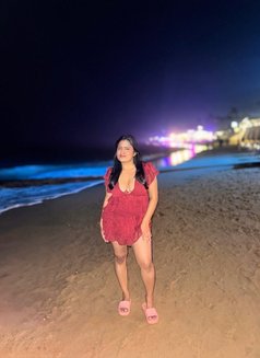 Indu - escort in Thiruvananthapuram Photo 2 of 3