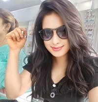 Need no advance only cash - escort in Gurgaon