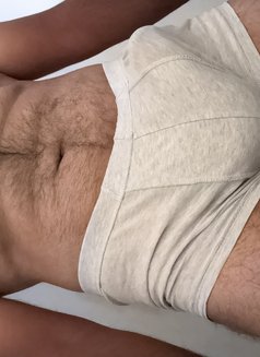 BigRo - VIP Only for Ladies and Couples - Male escort in Colombo Photo 5 of 5