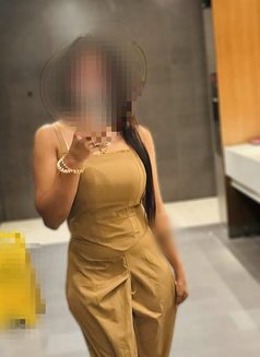 Experience the Ultimate Girlfriend(Inde) - puta in Pune Photo 2 of 10
