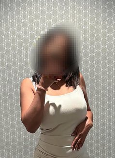 Experience the Ultimate Girlfriend(Inde) - puta in Pune Photo 6 of 10