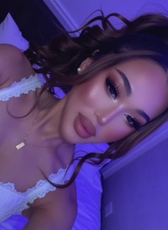 Inessa - Transsexual escort in Khobar Photo 12 of 12