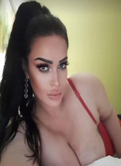 Inna - escort in Ras al-Khaimah Photo 1 of 3