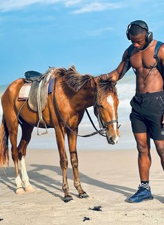 Inner Massage - Masajista in Dubai Photo 3 of 8