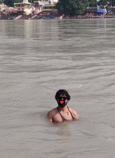Innocent Human - Transsexual escort in New Delhi Photo 2 of 2
