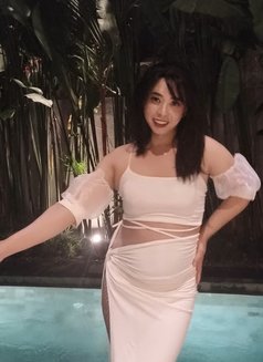Intan - Acompañantes transexual in Bali Photo 2 of 7