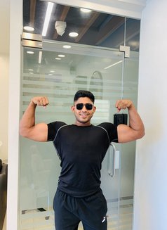 Intiaz Choudhury - Male escort in Gurgaon Photo 4 of 7