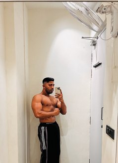 Intiaz Choudhury - Male escort in New Delhi Photo 3 of 3