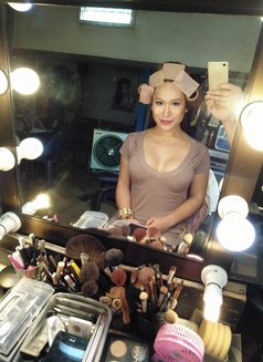 Into you iam TS Melisa Gomez - Transsexual escort in Hong Kong Photo 7 of 10