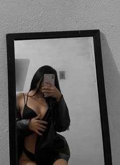 Ioana - escort in Dubai Photo 1 of 6