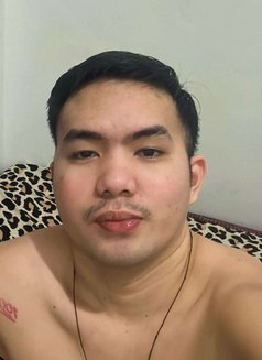 Ion (BFE/camshow/content creator - Male escort in Manila Photo 7 of 10