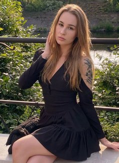 Ione - escort in Dubai Photo 6 of 6