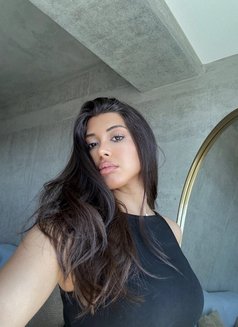 Elif in riyadh - escort in Riyadh Photo 4 of 6