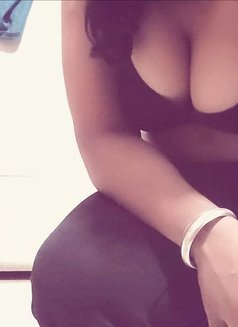 Ipshita Cam - escort in Chandigarh Photo 1 of 3