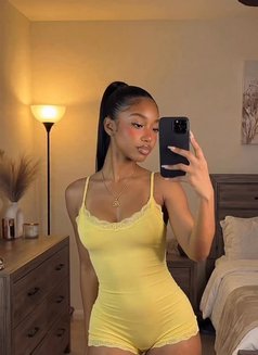 Ira - escort in Muscat Photo 1 of 5