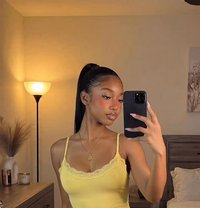 Ira - escort in Muscat