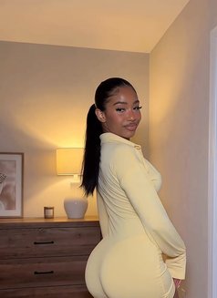 Ira - escort in Muscat Photo 4 of 5