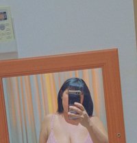 Ira Ira - masseuse in Muscat