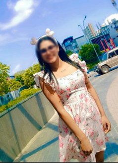 Irana Colombo in call and out call - escort in Colombo Photo 3 of 11