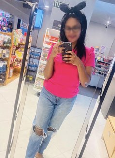 Irana Colombo in call and out call - escort in Colombo Photo 10 of 11