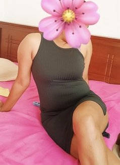 Irana Meetup 10am to 6pm - escort in Colombo Photo 6 of 16