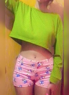 Shenu - puta in Colombo Photo 3 of 16