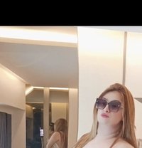 IRANIAN 3sum n cam - Transsexual escort in Mumbai