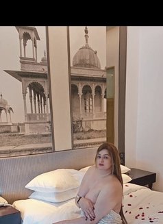 IRANIAN 3sum n cam - Transsexual escort in Ahmedabad Photo 27 of 30