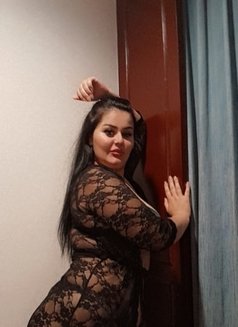 Iranian Curvy Samira - puta in Bangkok Photo 2 of 6