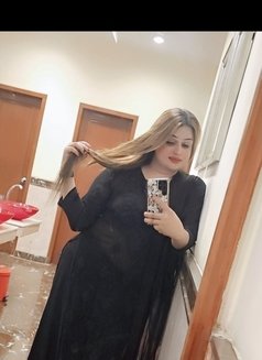 Iranian sex goddess real n videos - Acompañantes transexual in Mumbai Photo 29 of 30